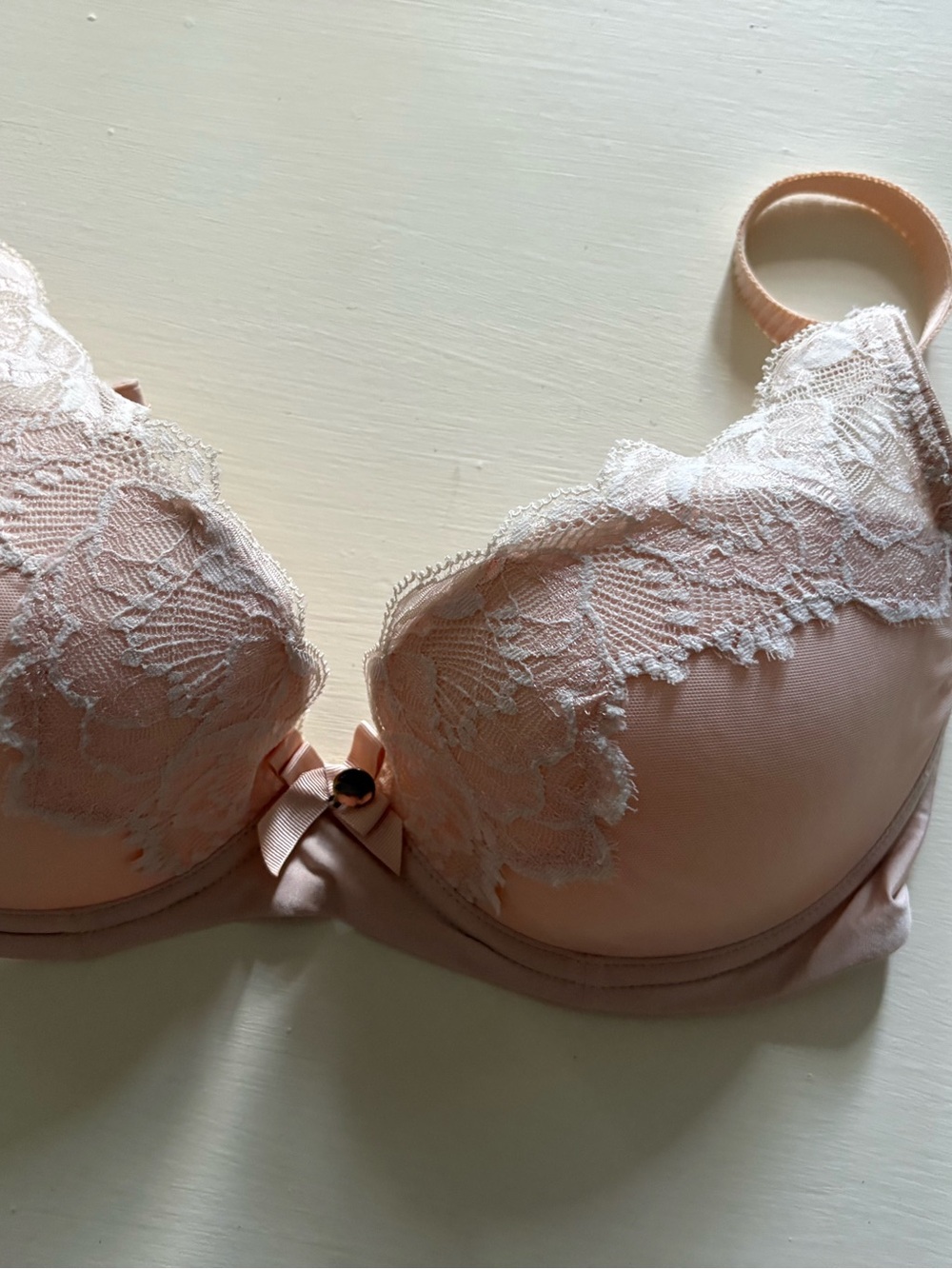 Women's Lace Trim Push-Up Bra - Tan